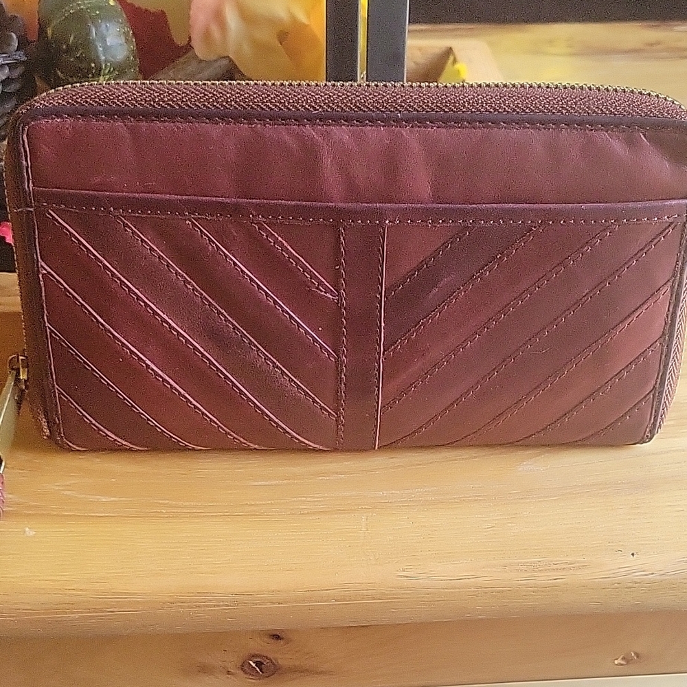 Margot New York burgundy leather Gabby chevron wallet